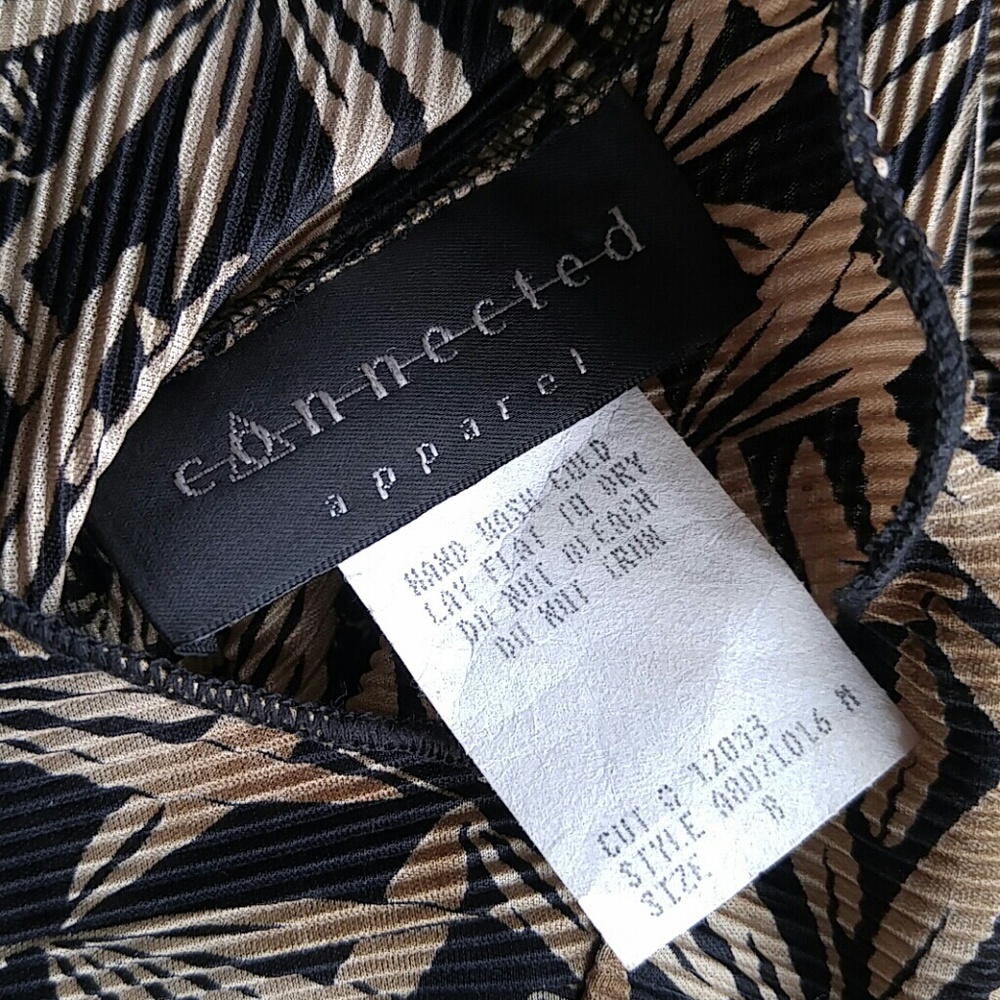 Dress - Picture 9 of 9